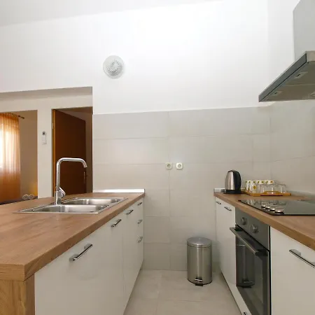 Apartemnts Guido 762 Apartment Pjescana Uvala
