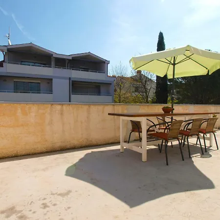 Apartemnts Guido 762 Apartment Pjescana Uvala