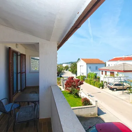 Apartment Apartemnts Guido 762 Pjescana Uvala